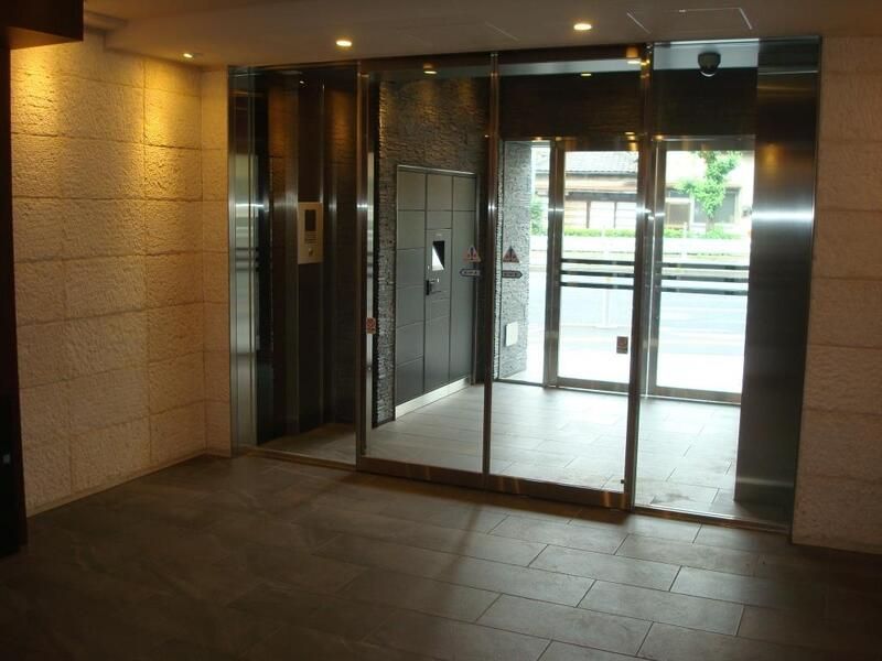 ロビー　ライトテラス赤羽　北区志茂１