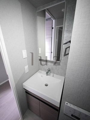 洗面設備　人気の独立洗面台完備！