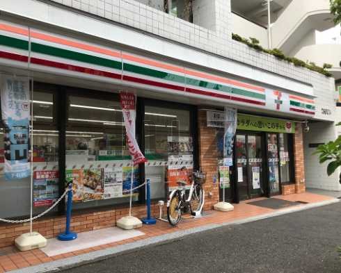 コンビニ　セブンイレブン 横浜南太田駅前店（コンビニ）まで362m