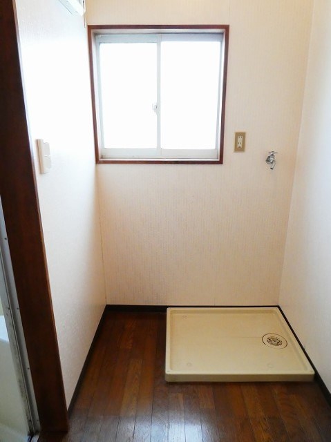 その他　洗濯機置き場