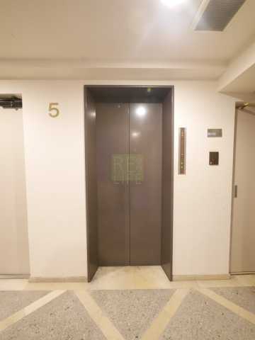 その他　コリンズ86ビル