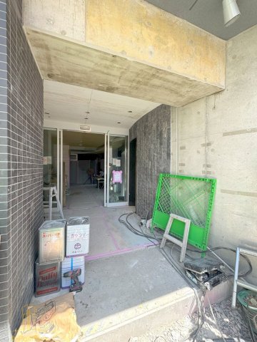 エントランス　セレニテ夕陽丘エクラ