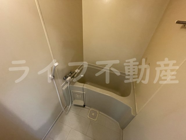 バス・シャワールーム　日々の疲れを癒すお風呂付です