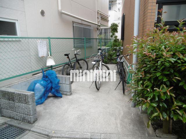 駐車場　駐輪スペース