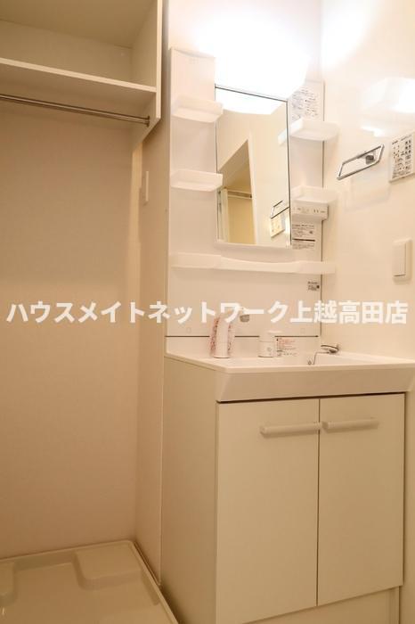 洗面設備　洗髪洗面化粧台