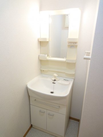 洗面設備　広い洗面スペース