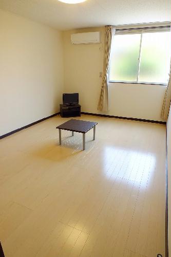 その他部屋・スペース　掃除も簡単フローリング