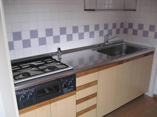 キッチン　システムキッチン　※前回募集時／２０２２年１２月の写真