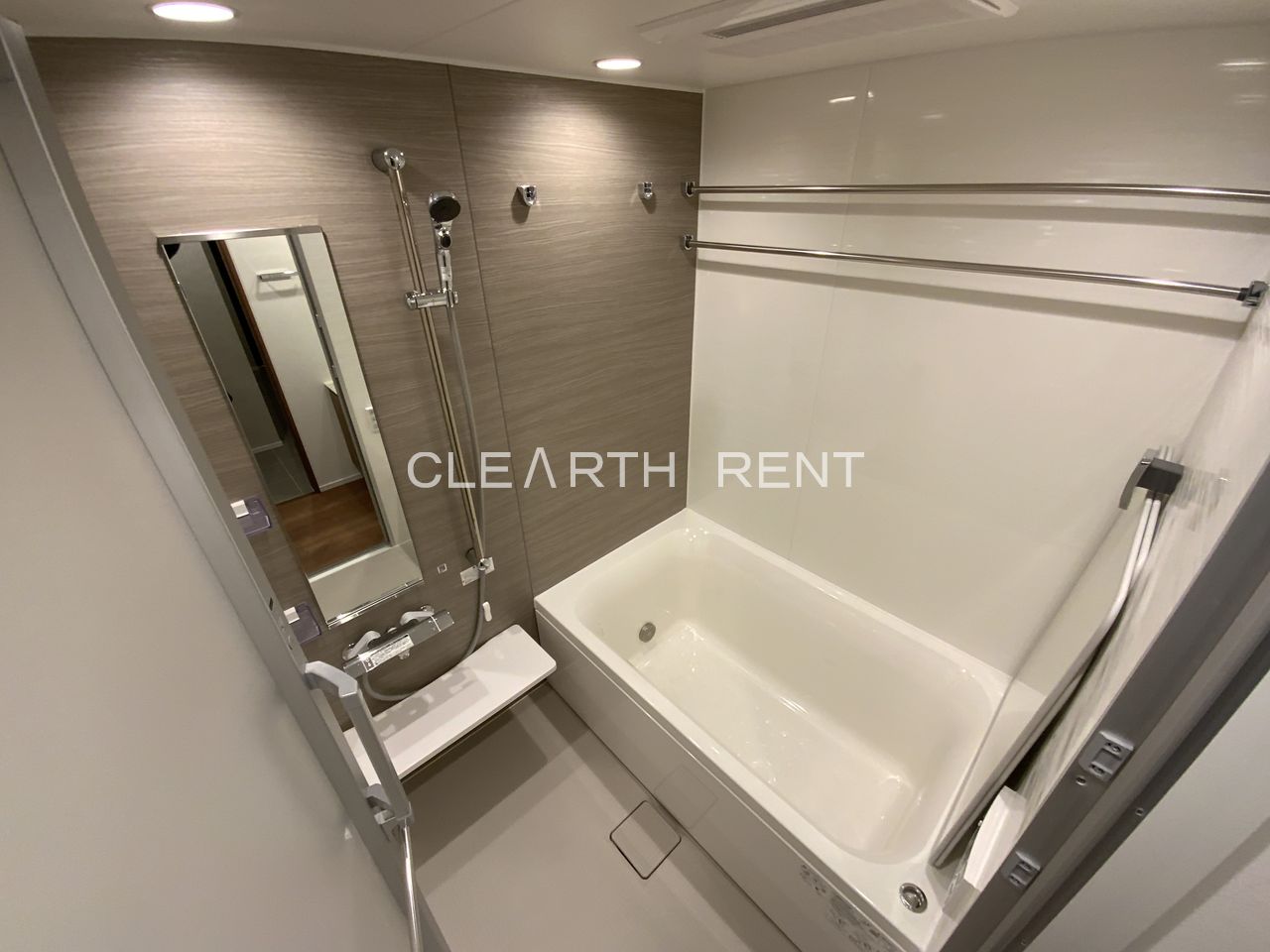 バス・シャワールーム