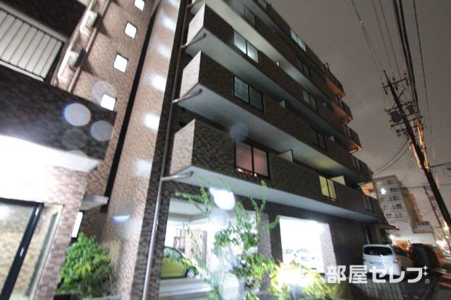 建物外観　駅近の物件です