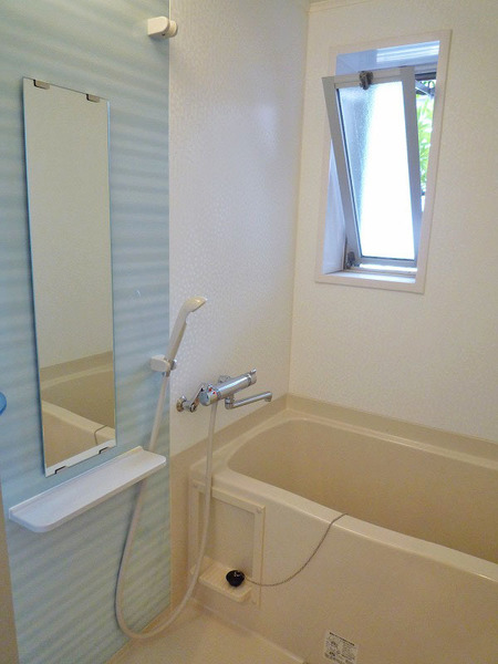 バス・シャワールーム　清潔なバスです