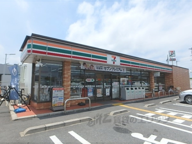 コンビニ　セブンイレブン栗東インター店（コンビニ）まで1300m
