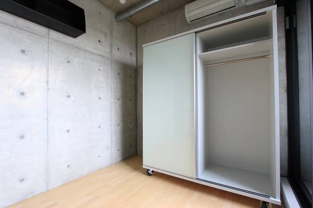 収納　可動式収納あり。