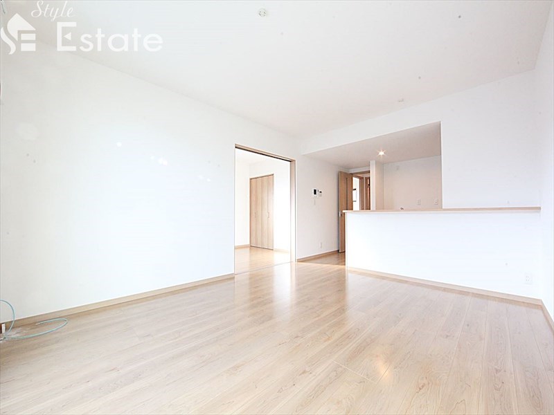 居室・リビング　内装