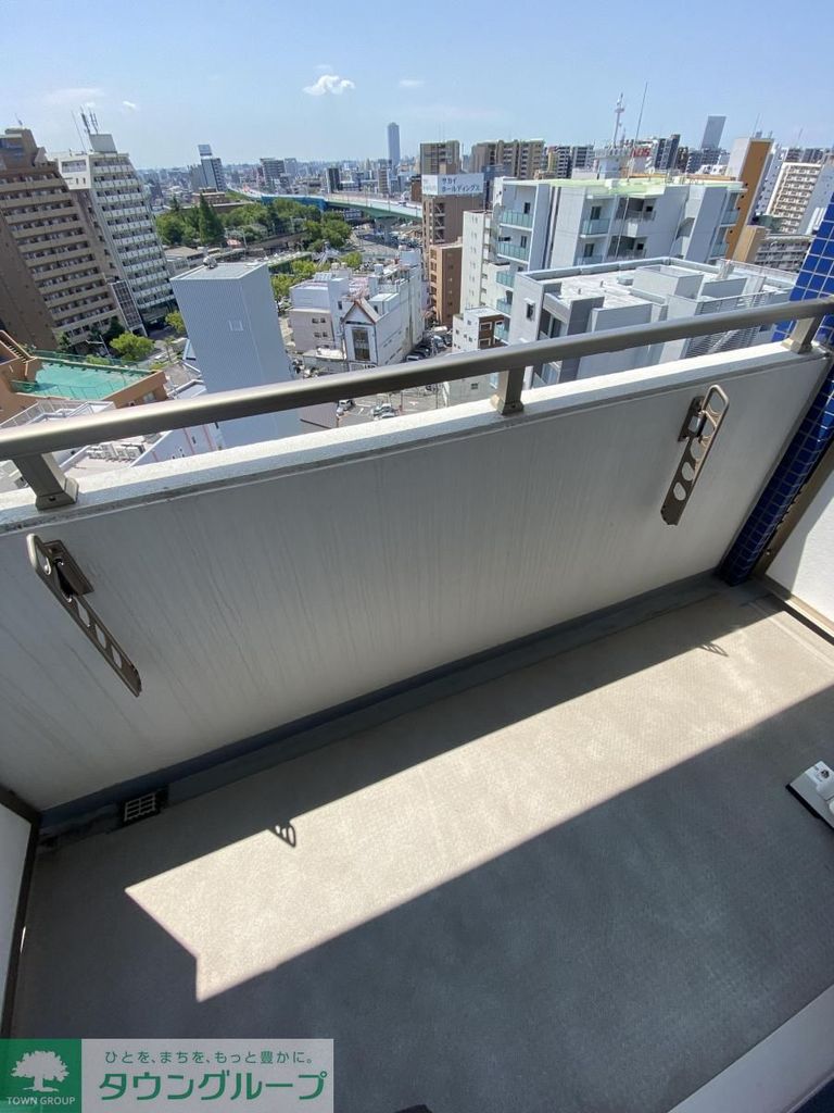 バルコニー　バルコニー