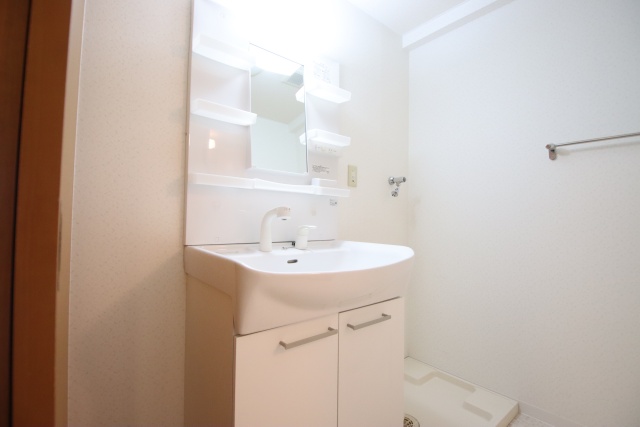 洗面設備　※別室の参考写真の為、現況優先です。