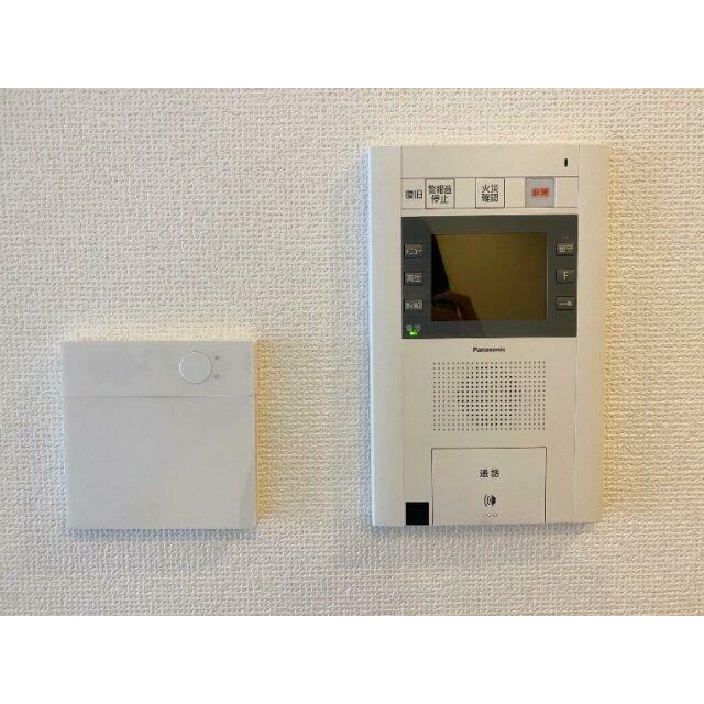 セキュリティ　モニター付きインターフォン