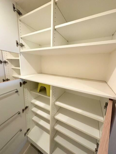 玄関　シューズボックス