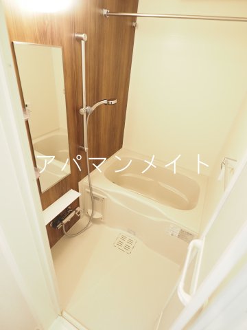 バス・シャワールーム　浴室乾燥機付き