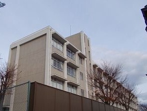 小学校　網干西小学校（小学校）まで300m