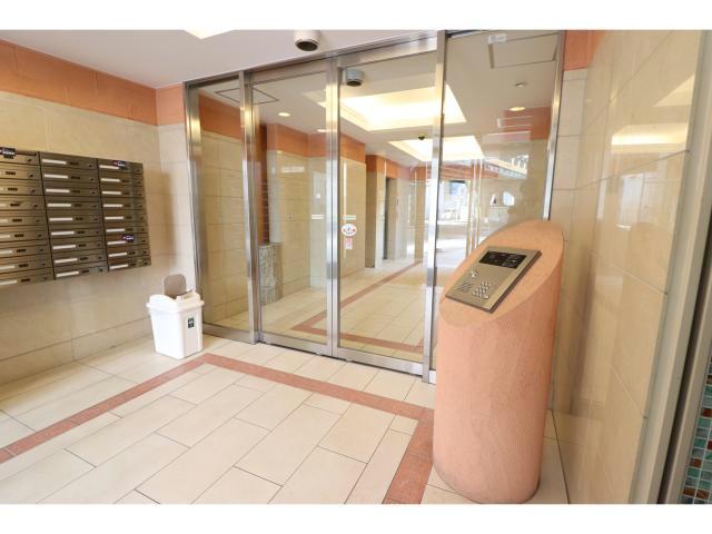 エントランス　エントランス部分