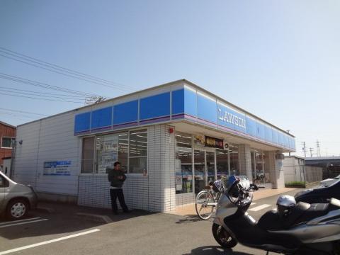 その他　ローソン松阪石津町店（その他）まで831m