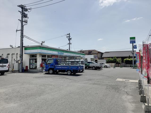 コンビニ　ファミリーマート東浦石浜店（コンビニ）まで267m