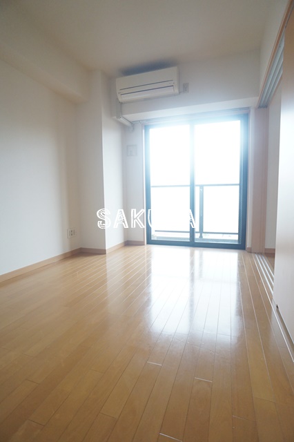 その他設備　室内エアコン付き♪