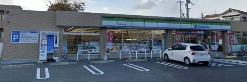 コンビニ　ファミリーマート 西宮上ヶ原店（コンビニ）まで496m