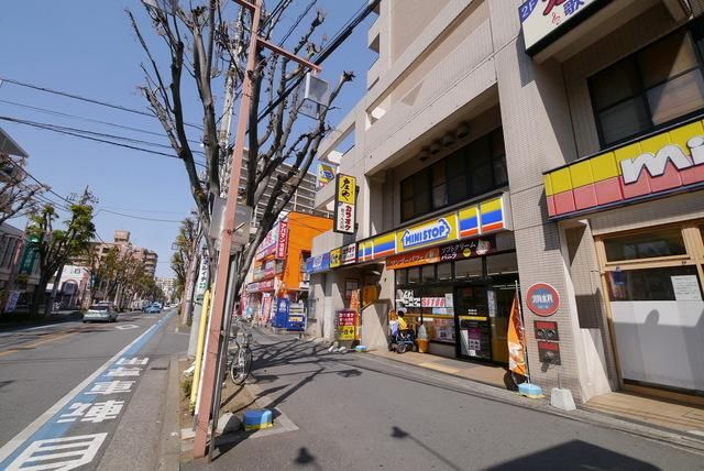コンビニ　ミニストップ（コンビニ）まで1053m
