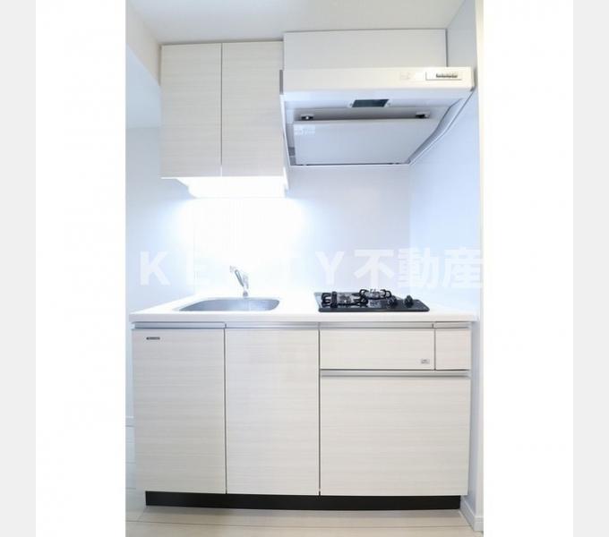 キッチン　コンパクトなキッチンで掃除もラクラク