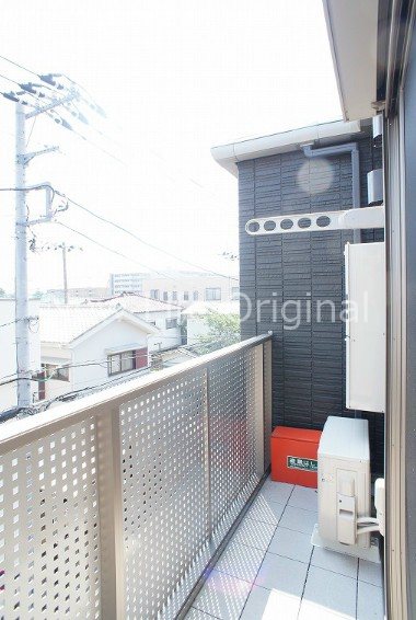 バルコニー　開放感のある風通しの良いバルコニー。