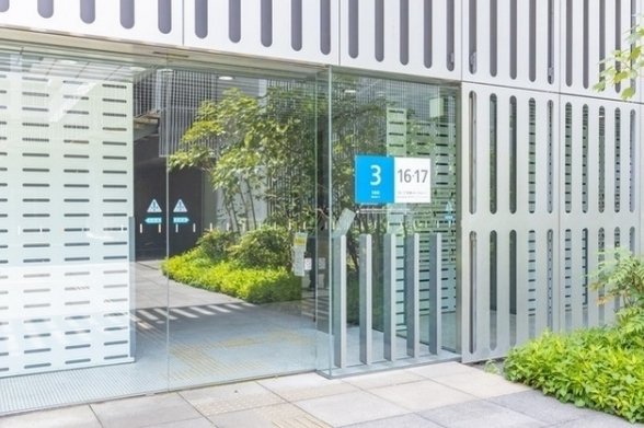 エントランス　☆きれいなエントランス☆