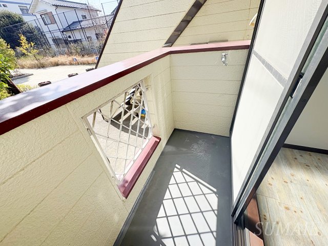 バルコニー　外からの目が気にならないバルコニーで洗濯物が干せます