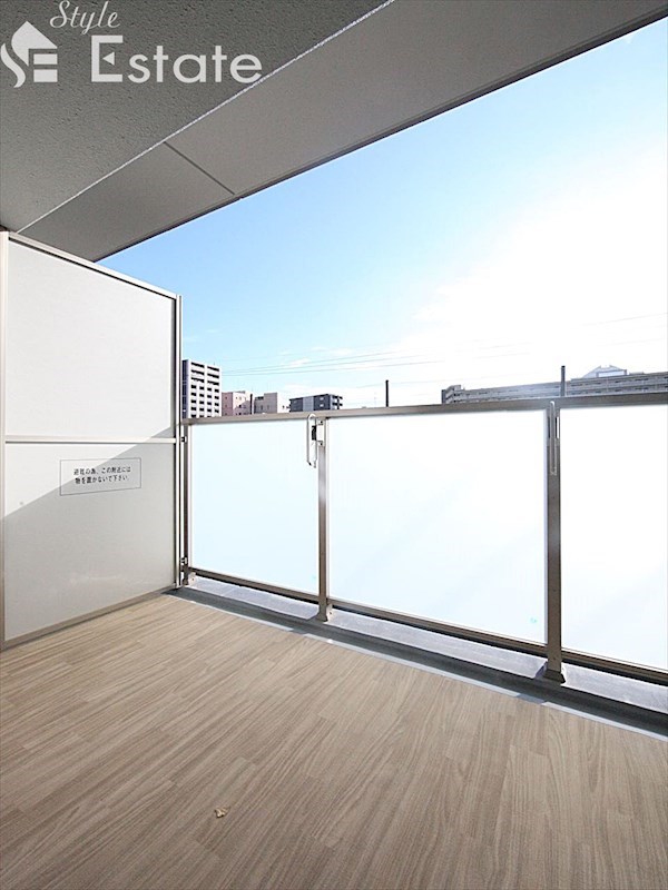 バルコニー　バルコニー