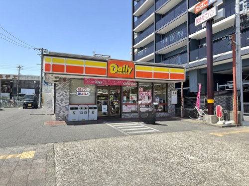 コンビニ　デイリー高蔵寺店（コンビニ）まで736m