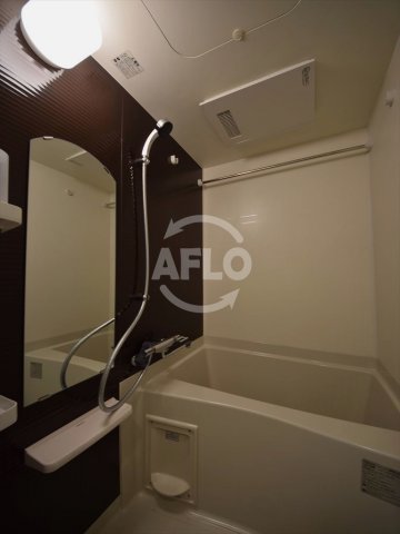 バス・シャワールーム　Luxe難波西I（ラグゼ難波西I）　バスルーム