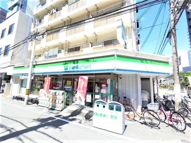 コンビニ　ファミリーマート新北野一丁目店（コンビニ）まで210m