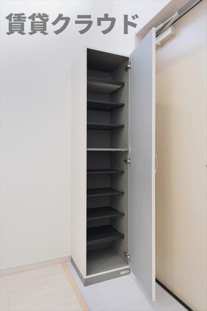 玄関　シンプルで使いやすい玄関です