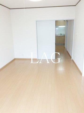 居室・リビング　洋室のお部屋です。