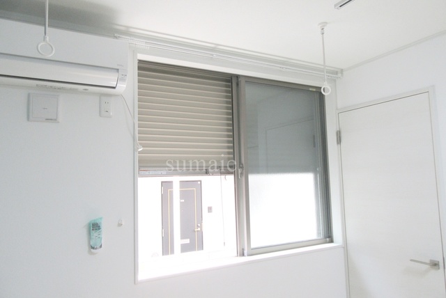 その他設備　シャッター完備です♪