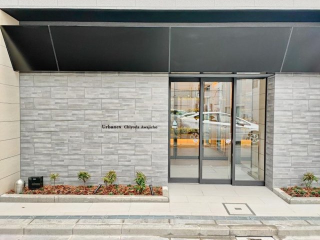 エントランス　ゆとりのあるエントランスです