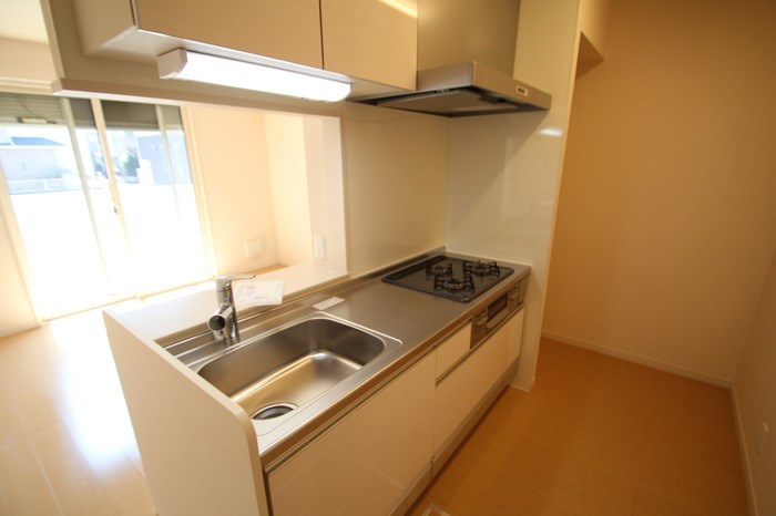 キッチン　会話の弾む対面キッチン