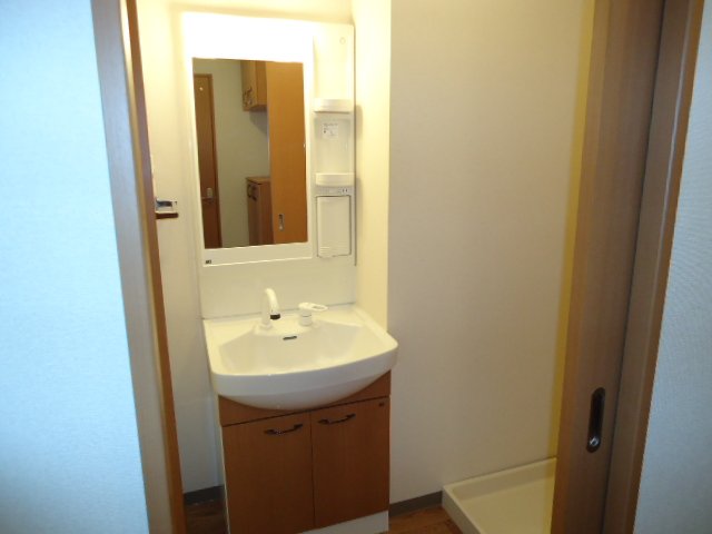 洗面設備　洗髪洗面化粧台