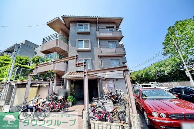 建物外観　★お洒落な外観タイル貼り・オートロック付