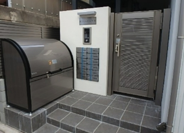 セキュリティ　オートロック完備