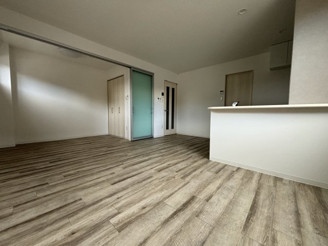 居室・リビング　※相違する場合は現況を優先いたします。