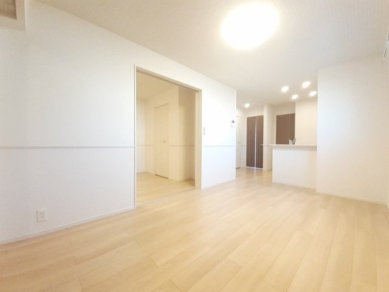 居室・リビング　図面と現状に相違がある場合には現状を優先