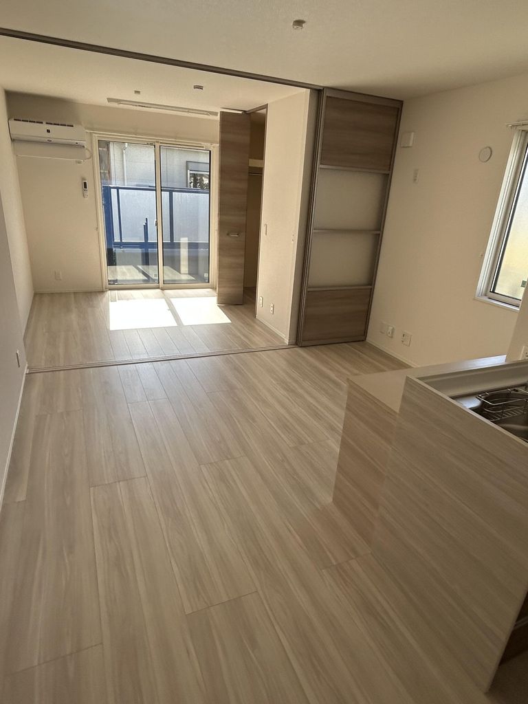 居室・リビング　キッチン