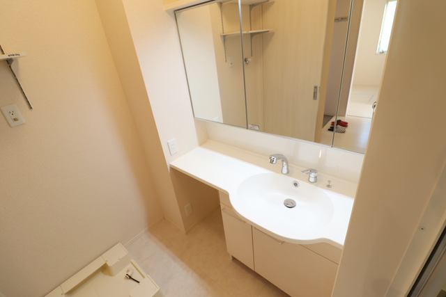 洗面設備　シャンプードレッサー